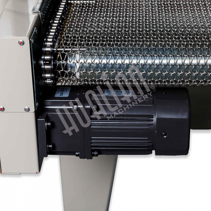 Термоусадочный тоннель Hualian BS-6535LA для PE пленки (сетчатый конвейер)